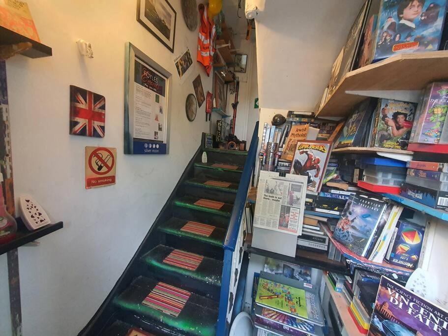 Cyber-Art Studio In Camden 伦敦 外观 照片